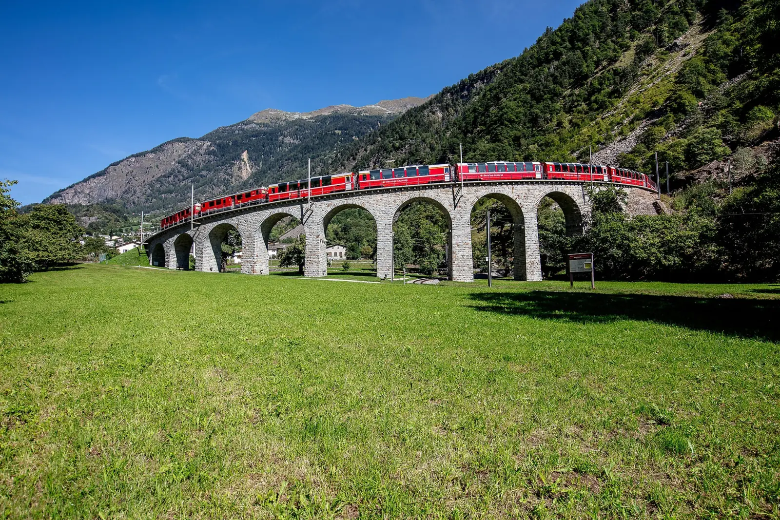 Valposchiavo e Trenino Rosso del Bernina